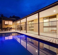 Charmes paradise by the shore - St Kilda Accommodation