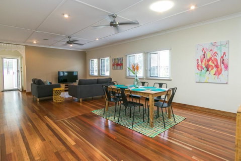 Charming Home By The Sea - St Kilda Accommodation 0
