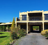 Chateau Bass - St Kilda Accommodation