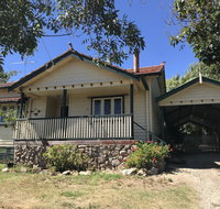 Cherry Blossom Cottage - Beechworth-Getaways - St Kilda Accommodation