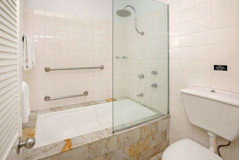 City Centre Accommodation - St Kilda Accommodation 3