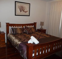 City Getaway 3 Bedroom Adelaide's East End - St Kilda Accommodation
