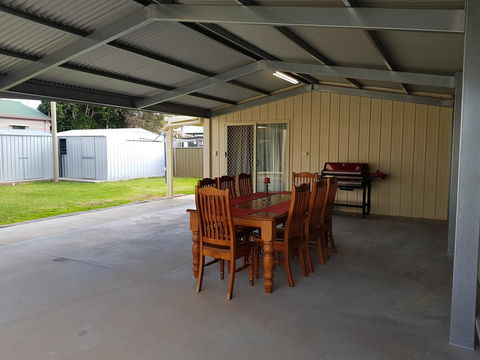 City Holiday Home Mildura - St Kilda Accommodation 1