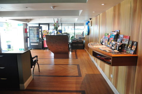 City Park Hotel - St Kilda Accommodation 2