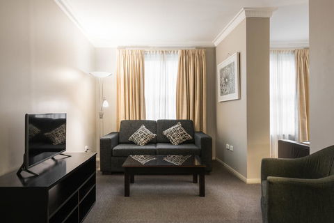 Clarendon Hotel - St Kilda Accommodation 3