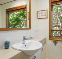 Claytons 10 - St Kilda Accommodation