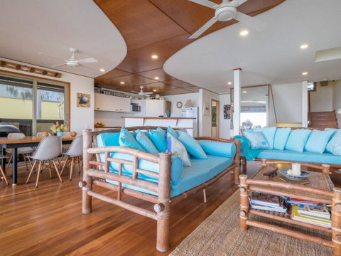 Claytons 10 - St Kilda Accommodation 3
