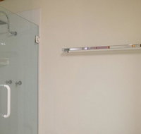 Claytons 8 - St Kilda Accommodation