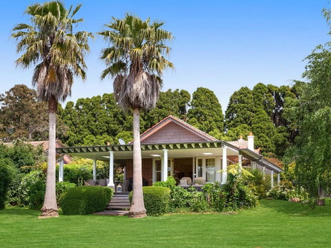 Cloudland - Unique Experience, Whimsical And Wonderful! - St Kilda Accommodation 1