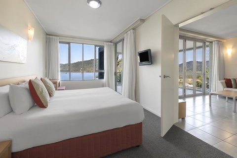 Club Wyndham Airlie Beach - St Kilda Accommodation 1