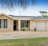COASTAL HAVEN - DROMANA - St Kilda Accommodation