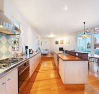 Coastal Penthouse at Coogee Beach - St Kilda Accommodation
