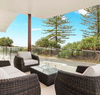 Coco de Mer Beach Villa - St Kilda Accommodation