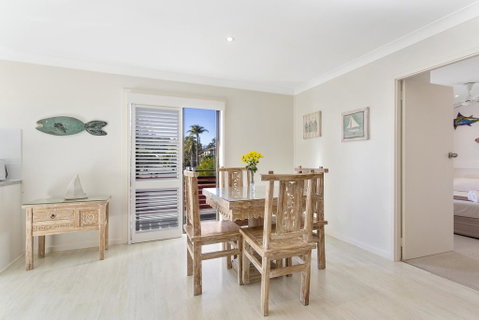 COCONUTS - St Kilda Accommodation 3
