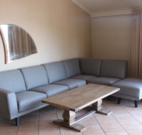 Colonial Court Beachfront Motel  Holiday Stay - St Kilda Accommodation