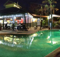 Colonial Village Cabins Camping  Tours - Hervey Bay YHA - St Kilda Accommodation