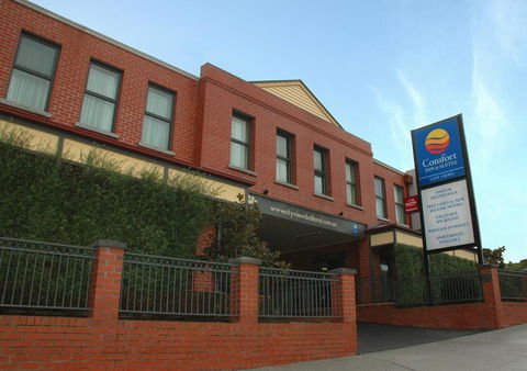 Comfort Inn & Suites City Views - St Kilda Accommodation 0