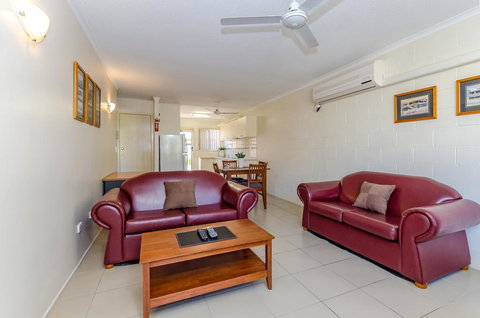 Como Apartments Gladstone - St Kilda Accommodation 2