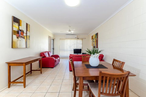 Como Apartments Gladstone - St Kilda Accommodation 0