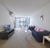 Convenient  Modern 1 Bed Apartment Docklands - St Kilda Accommodation
