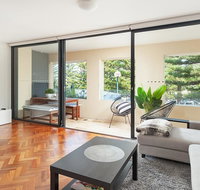 Coogee Beach Pad - St Kilda Accommodation