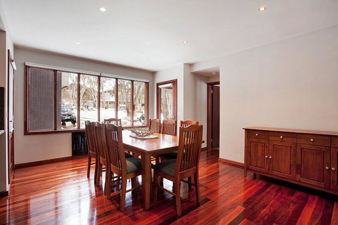 Cool Change - St Kilda Accommodation 3