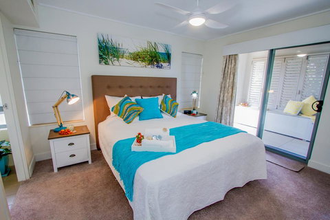 Coral Sands - St Kilda Accommodation 1