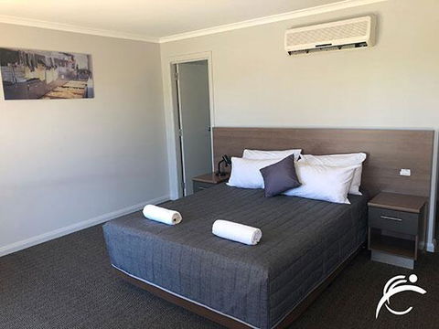 Coro Club Motel - St Kilda Accommodation 2