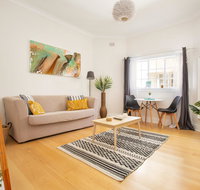 Cosy Couples Haven 10 Min Walk from Bondi Beach - St Kilda Accommodation