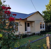 Cottage on Main - St Kilda Accommodation