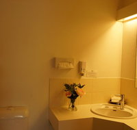 Country Motor Inn - St Kilda Accommodation