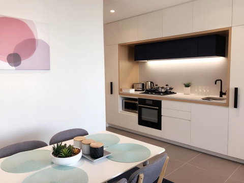 Cozy Melbourne Star 2 Bedroom Apartment Docklands - St Kilda Accommodation 2