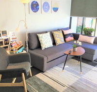 Cozy homely apartment CBR central - St Kilda Accommodation