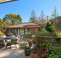 Craigdarroch Courtyard Cottage 22 Bartle Road - St Kilda Accommodation