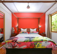 Crater Lakes Rainforest Cottages - St Kilda Accommodation
