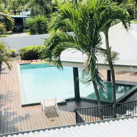 Crazy About Cairns Resort Living - 6 Bedrooms - St Kilda Accommodation 3