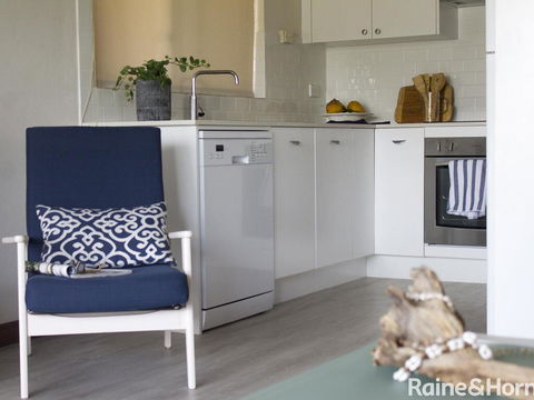 Cumbernauld #12 - 12/12 Terrigal Esp, Terrigal - St Kilda Accommodation 0