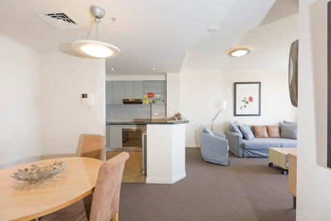 Darling Harbour Executive - St Kilda Accommodation 1