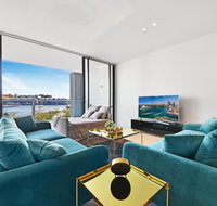 Darling Harbour Waterfront Luxury Apartment - St Kilda Accommodation
