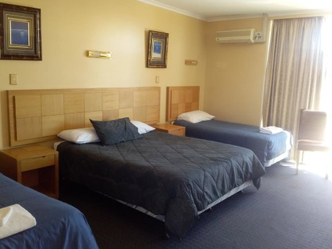Desert Sand Motor Inn - St Kilda Accommodation 1