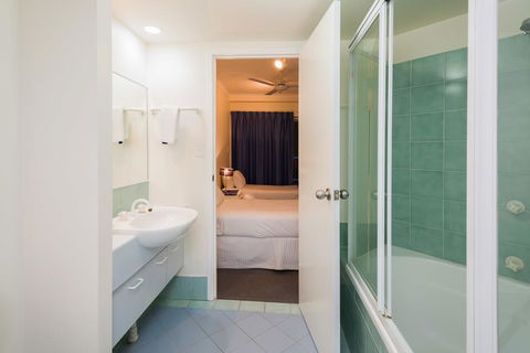 Diamond Cove Resort - St Kilda Accommodation 2