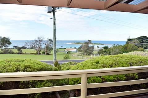 Diamond Roost - St Kilda Accommodation 0