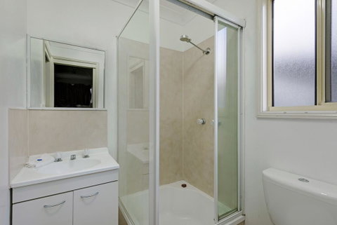 Discovery Parks - Gerroa - St Kilda Accommodation 2