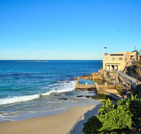 Dive Hotel - St Kilda Accommodation