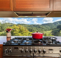 Eagle Ridge - St Kilda Accommodation