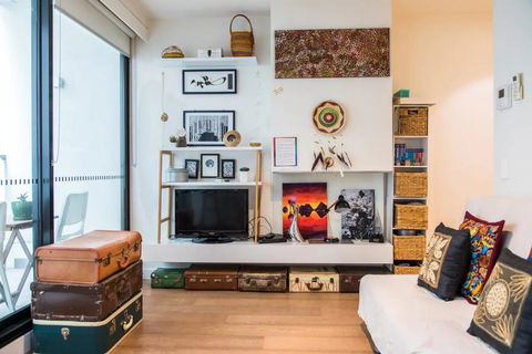 Eclectic 1 Bedroom South Yarra Hideaway - St Kilda Accommodation 0