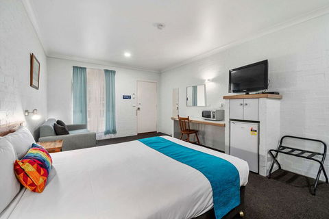 Econo Lodge Border Gateway Wodonga - St Kilda Accommodation 0