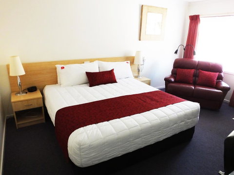 Edinburgh Motor Inn - St Kilda Accommodation 1