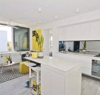 EIGHT TWO NINE TWO V BONDI BEACH - St Kilda Accommodation