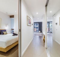 Elegant 1 bed 1 bath  Free Parking - St Kilda Accommodation